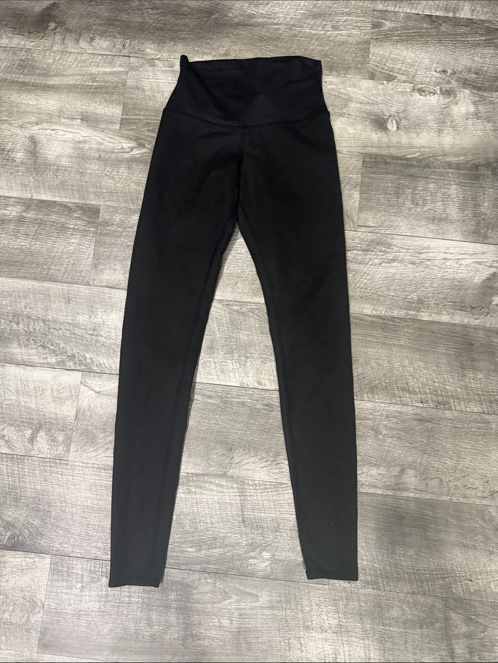 ALO Yoga Black Logo High-Waist Leggings
